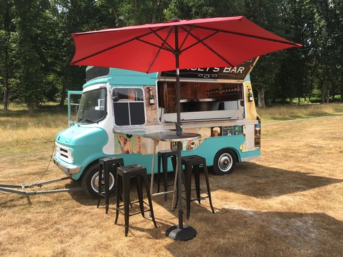1976 Bedford CF Van Professional Bar Conversion Te koop (foto 6 van 30)