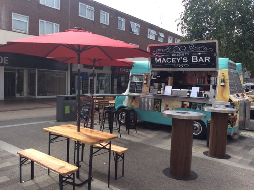 1976 Bedford CF Van Professional Bar Conversion Te koop (foto 14 van 30)