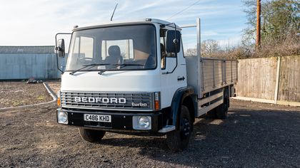 1986 Bedford TL 105TD 16' Dropside Truck