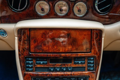 2000 Bentley Arnage Red Label In vendita (immagine 24 di 125)