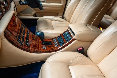 2000 Bentley Arnage Red Label In vendita (immagine 28 di 125)