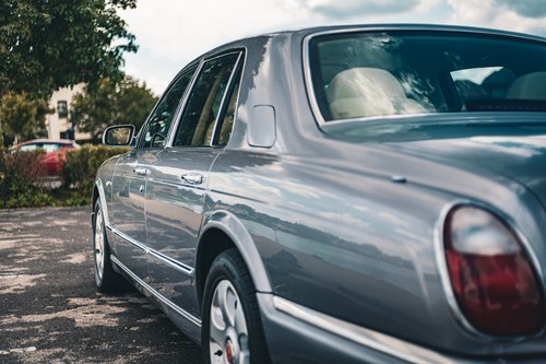 2000 Bentley Arnage Red Label Te koop (foto 109 van 246)