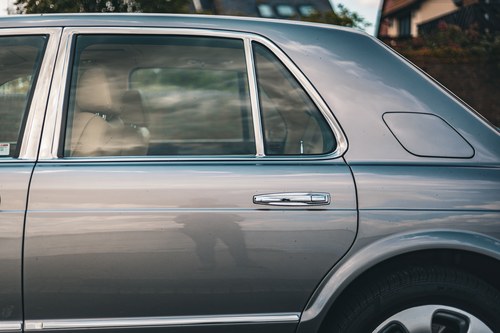 2000 Bentley Arnage Red Label Te koop (foto 106 van 246)