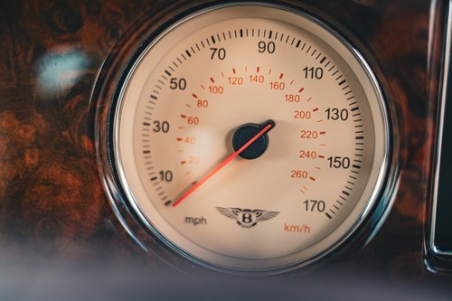 2000 Bentley Arnage Red Label Te koop (foto 47 van 246)