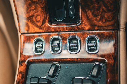 2000 Bentley Arnage Red Label Te koop (foto 71 van 246)