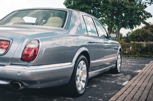 2000 Bentley Arnage Red Label Te koop (foto 116 van 246)
