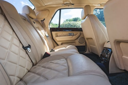 2002 Bentley Arnage T Black Label Te koop (foto 22 van 106)