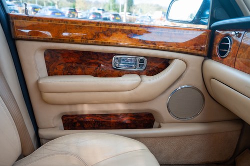 2006 Bentley Arnage R Diamond Series Edition In vendita (immagine 40 di 217)