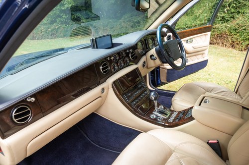 2002 Bentley Arnage T Te koop (foto 47 van 162)