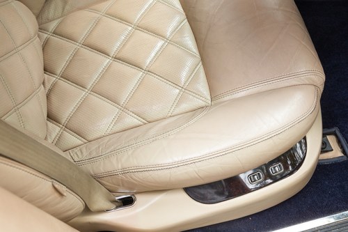 2002 Bentley Arnage T Te koop (foto 68 van 162)