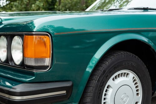 1990 Bentley Turbo R En venta (imagen 153 de 283)