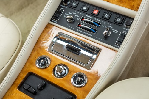 1990 Bentley Turbo R En venta (imagen 47 de 283)