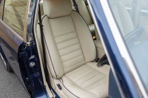 1997 Bentley Turbo R Long Wheelbase Saloon In vendita (immagine 20 di 152)