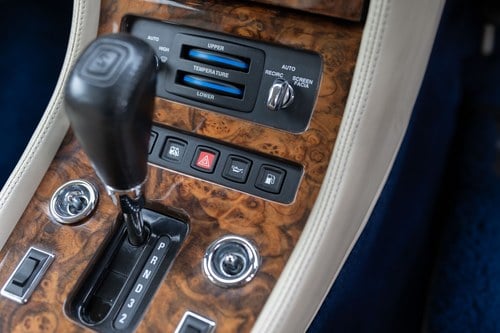 1997 Bentley Turbo R Long Wheelbase Saloon In vendita (immagine 46 di 152)