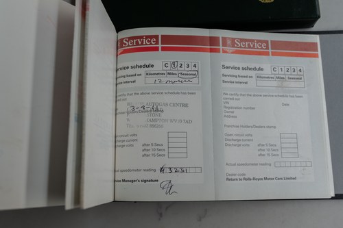 1997 Bentley Turbo R Long Wheelbase Saloon In vendita (immagine 147 di 152)