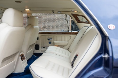 1997 Bentley Turbo R Long Wheelbase Saloon In vendita (immagine 30 di 152)