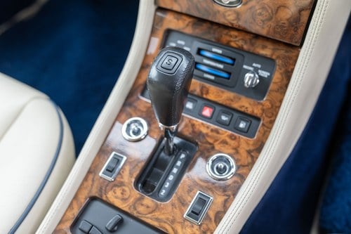 1997 Bentley Turbo R Long Wheelbase Saloon In vendita (immagine 47 di 152)