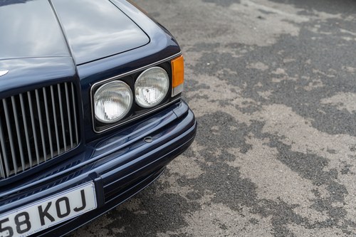 1997 Bentley Turbo R Long Wheelbase Saloon In vendita (immagine 91 di 152)
