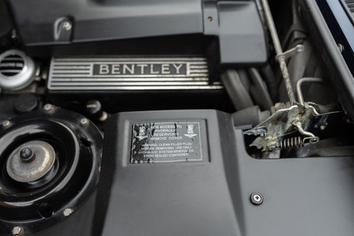 1997 Bentley Turbo R Long Wheelbase Saloon In vendita (immagine 134 di 152)