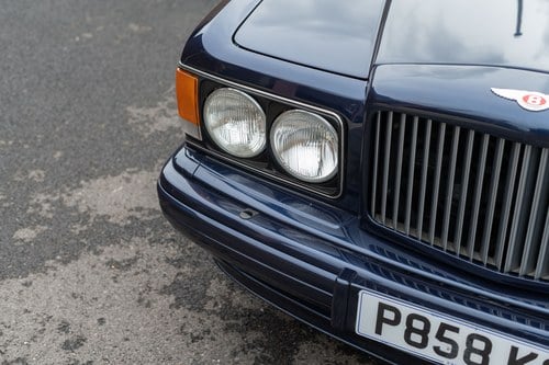 1997 Bentley Turbo R Long Wheelbase Saloon In vendita (immagine 92 di 152)