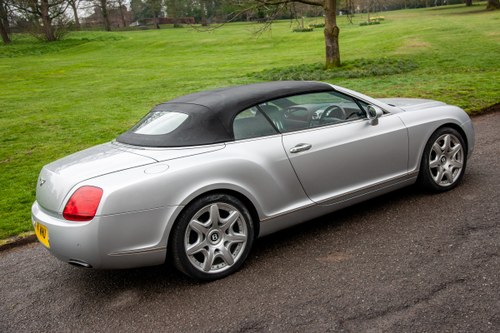 2007 Bentley Continental GTC Mulliner Te koop (foto 11 van 206)