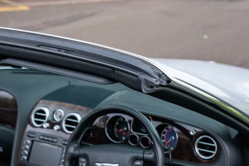 2007 Bentley Continental GTC Mulliner Te koop (foto 76 van 206)