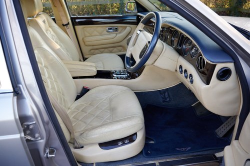 2008 Bentley Arnage T500 Mulliner Level II In vendita (immagine 24 di 103)