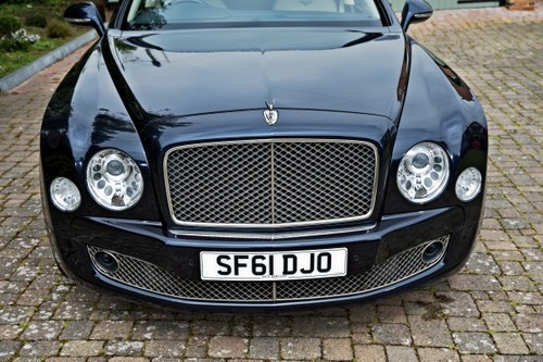 2011 Bentley Mulsanne zum Verkauf (Bild 7 von 192)