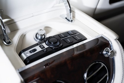 2011 Bentley Mulsanne zum Verkauf (Bild 70 von 192)