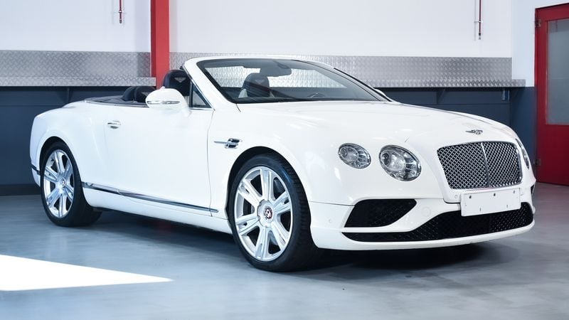 2016 Bentley Continental GTC V8 (2nd generation) - LHD For Sale (picture 1 of 64)
