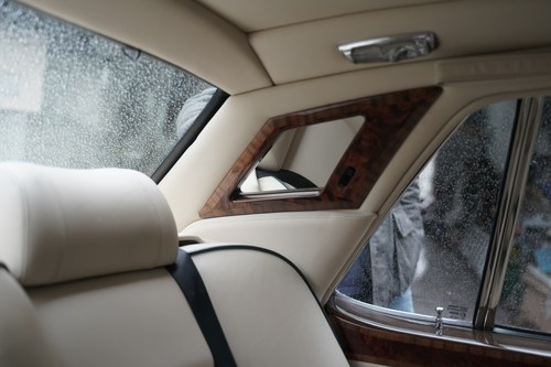 1992 Bentley Turbo R Te koop (foto 99 van 226)