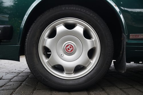 1992 Bentley Turbo R Te koop (foto 44 van 226)