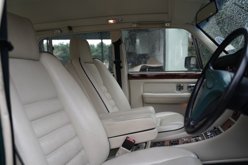 1992 Bentley Turbo R Te koop (foto 105 van 226)