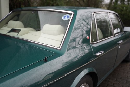 1992 Bentley Turbo R Te koop (foto 151 van 226)