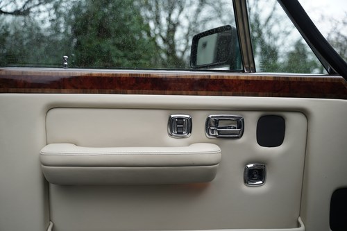 1992 Bentley Turbo R Te koop (foto 60 van 226)