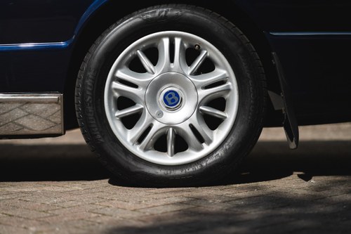 1998 Bentley Azure convertible Te koop (foto 14 van 140)