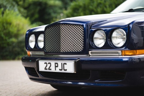 1998 Bentley Azure convertible Te koop (foto 87 van 140)