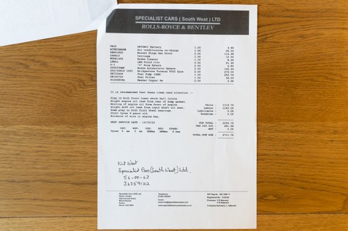 1998 Bentley Azure convertible Te koop (foto 132 van 140)