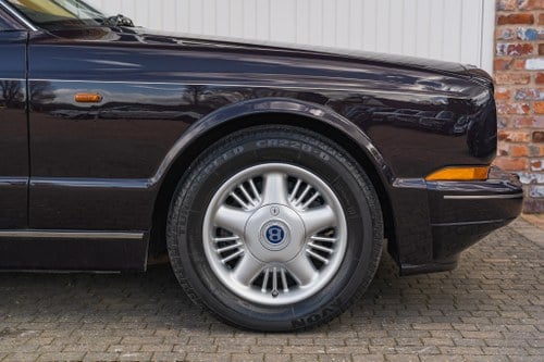 1997 Bentley Azure In vendita (immagine 11 di 128)