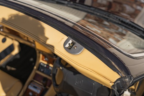 1997 Bentley Azure In vendita (immagine 48 di 128)