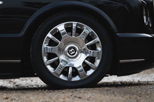 2006 Bentley Azure For Sale (picture 13 of 138)