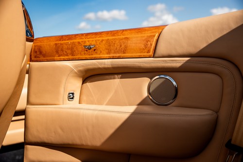 2007 Bentley Azure zum Verkauf (Bild 53 von 107)