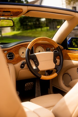 2007 Bentley Azure zum Verkauf (Bild 64 von 107)