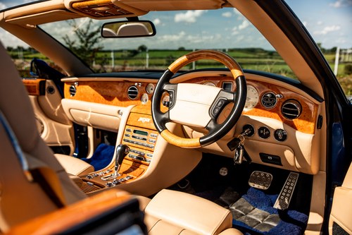 2007 Bentley Azure zum Verkauf (Bild 35 von 107)