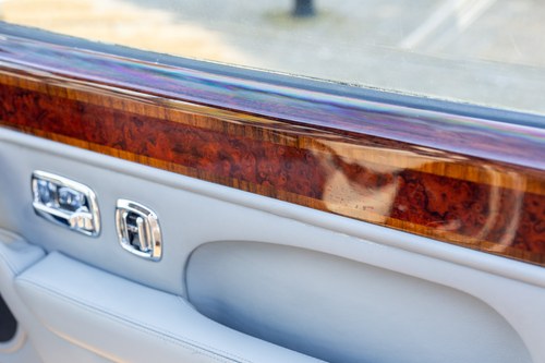 1996 Bentley Azure (LHD) Te koop (foto 55 van 169)