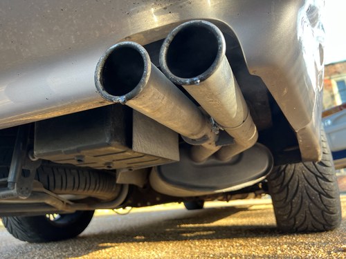 1996 Bentley Azure (LHD) Te koop (foto 157 van 169)