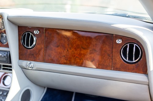 1996 Bentley Azure (LHD) Te koop (foto 48 van 169)