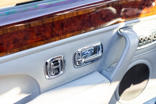 1996 Bentley Azure (LHD) Te koop (foto 35 van 169)