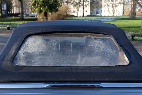 1996 Bentley Azure (LHD) Te koop (foto 113 van 169)