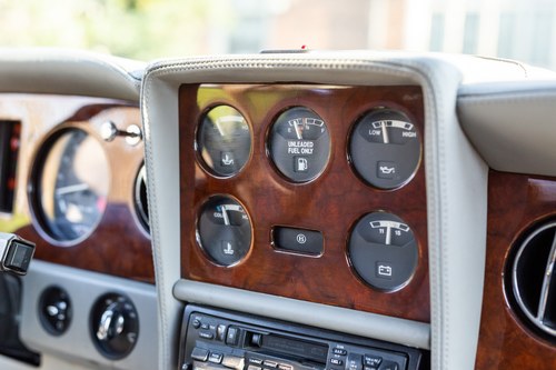 1996 Bentley Azure (LHD) Te koop (foto 53 van 169)